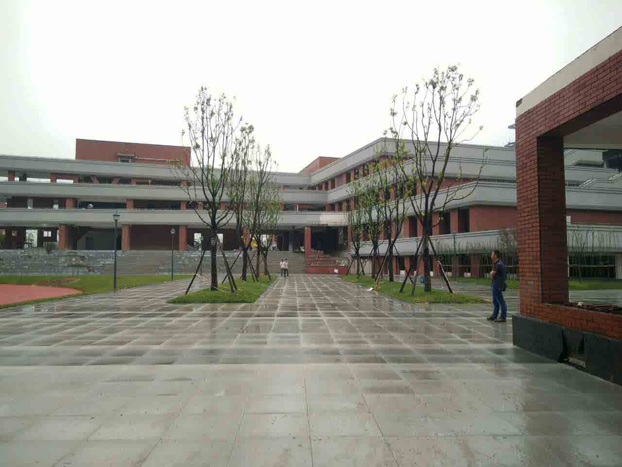 �ɶ����С�W�G����ƽ